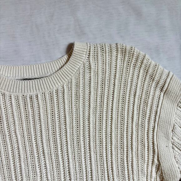 Banana Republic Over Sized Open-Stitch Sweater Off White Cream Size Medium - Picture 4 of 15